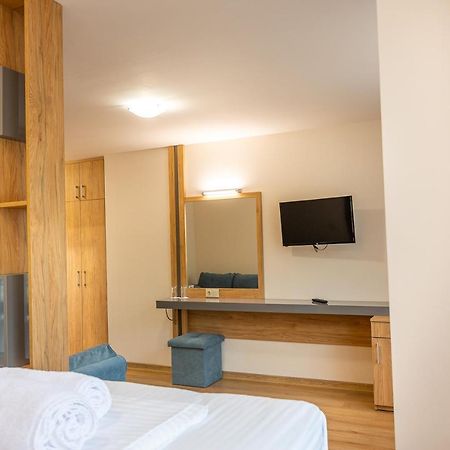 Eco Hotel Momata Kolarovo Kültér fotó