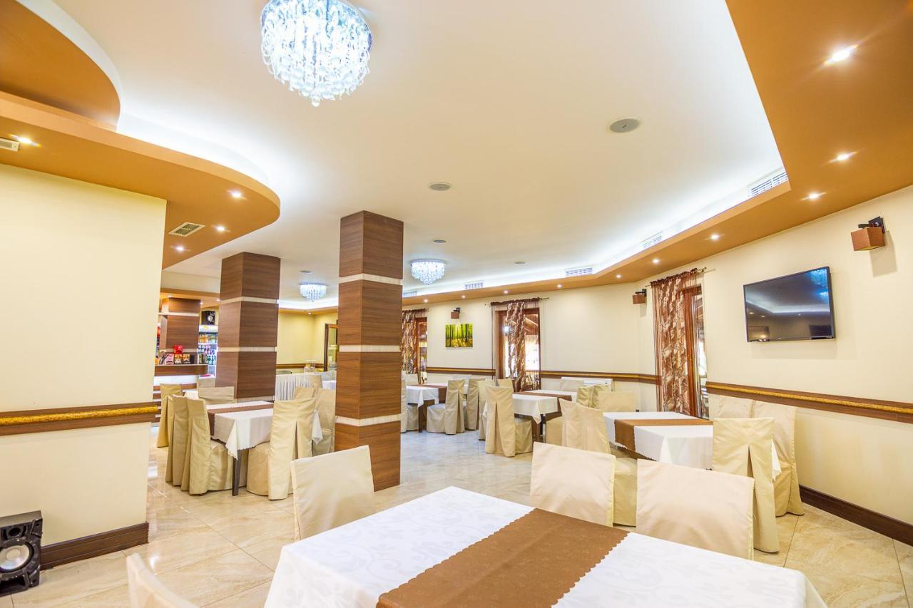 Eco Hotel Momata Kolarovo Kültér fotó