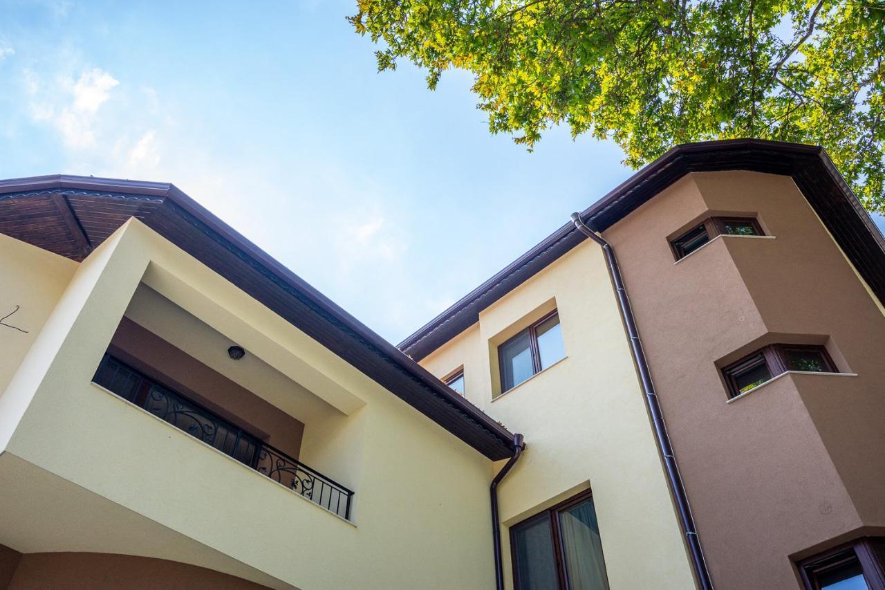 Eco Hotel Momata Kolarovo Kültér fotó