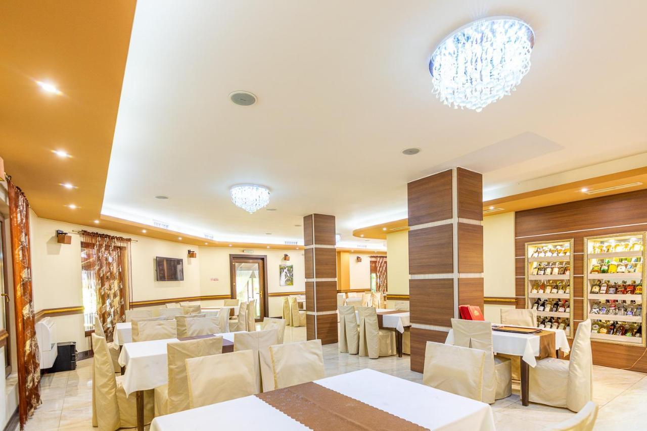 Eco Hotel Momata Kolarovo Kültér fotó