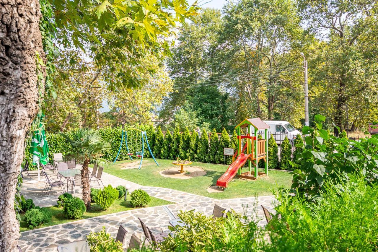 Eco Hotel Momata Kolarovo Kültér fotó